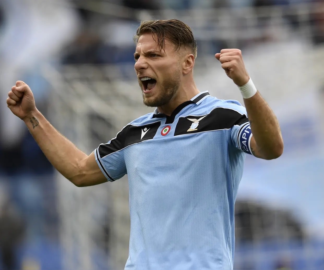 金年会集团-阿贾克斯欧国联赛路坎坷，面临艰难考验的简单介绍