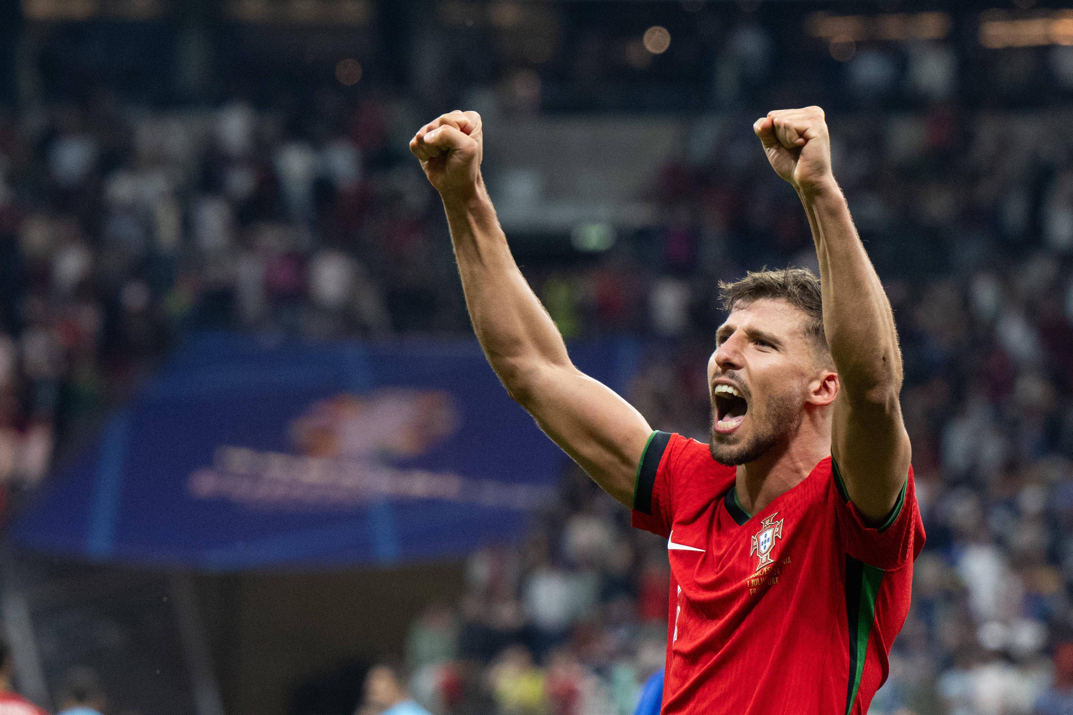 sports jnh-荷兰队惜败葡萄牙，遗憾无缘欧洲联赛半决赛的简单介绍