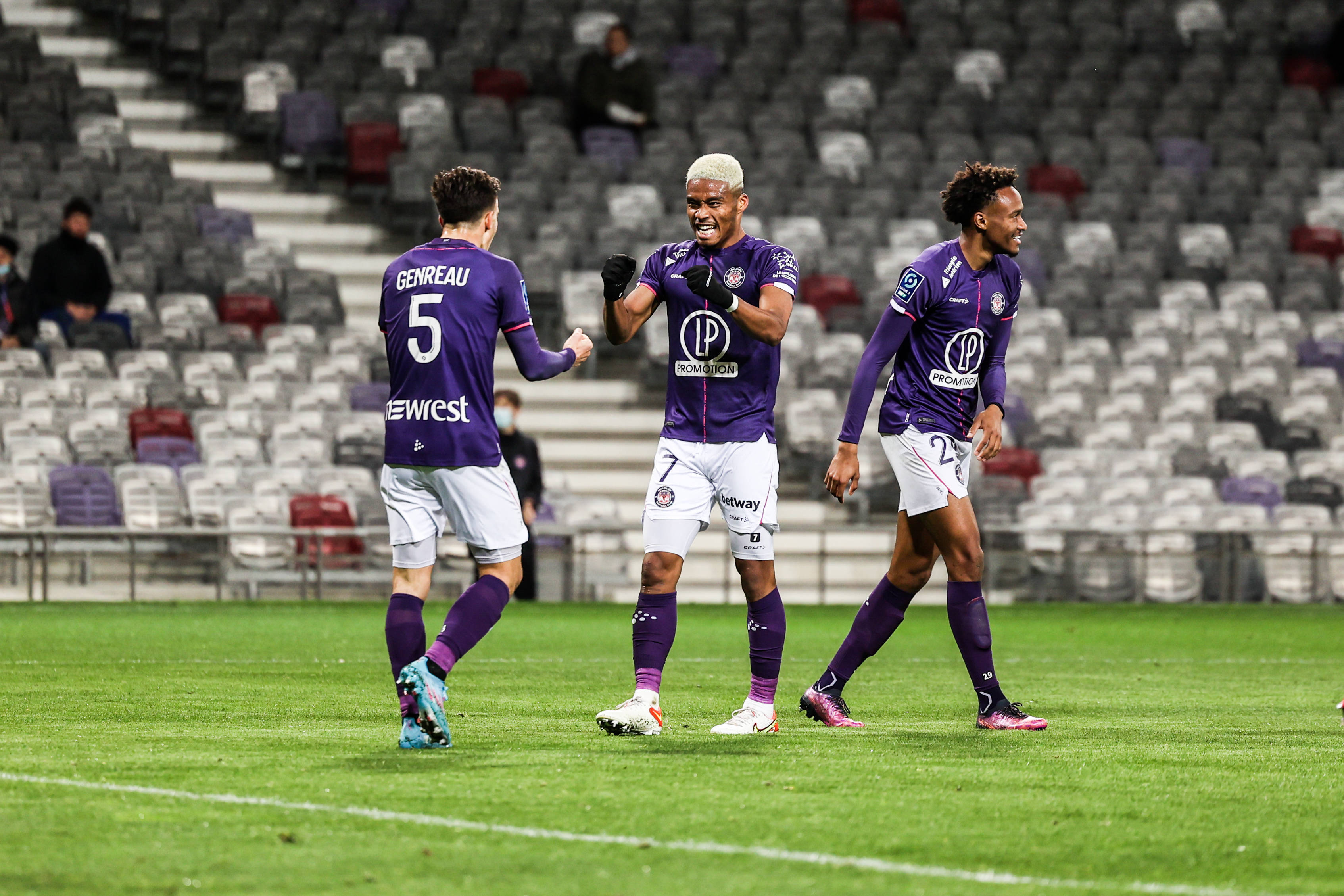 金年会下载-斯特拉斯堡客场取胜，法甲前景一片光明的简单介绍