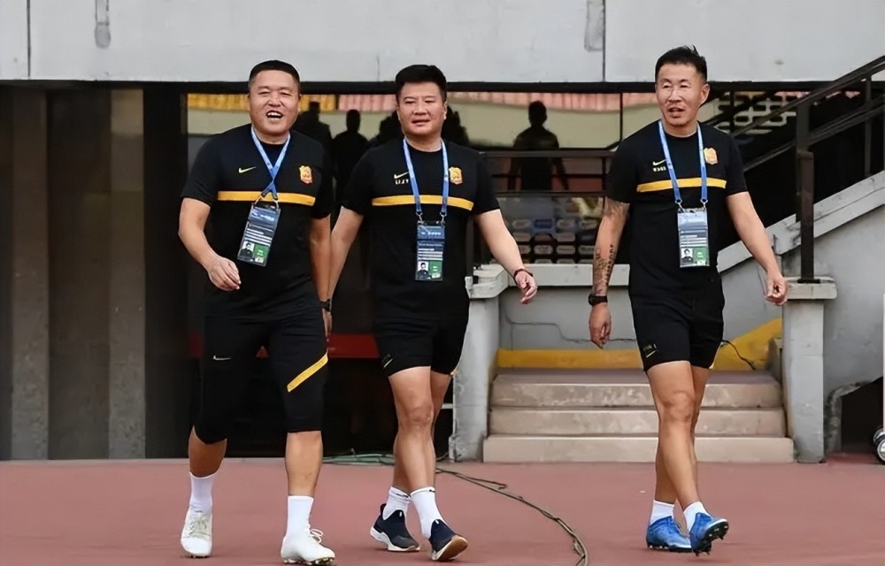 金年会官方网站-阵容调整有误！中超劲旅遭遇困境，需及时调整的简单介绍