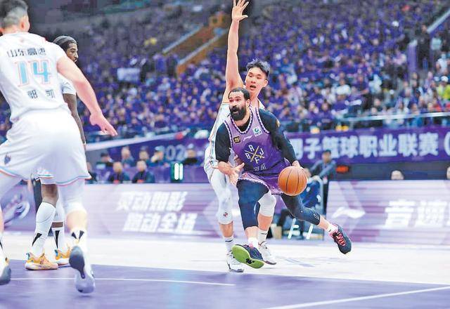 包含北控男篮积极备战,力求逆风翻盘的词条 包含北控男篮积极备战,力求逆风翻盘的词条