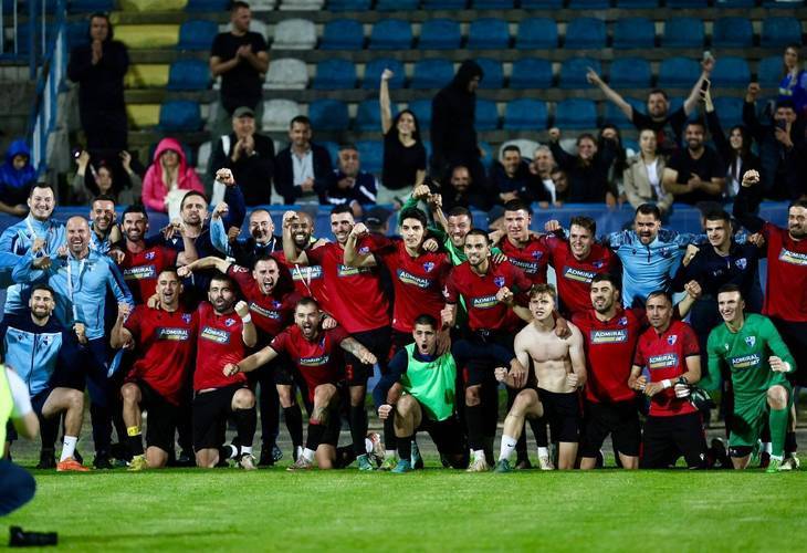 .欧洲杯预选赛中,出现多次令人期待的对决场面 .欧洲杯预选赛中,出现多次令人期待的对决场面