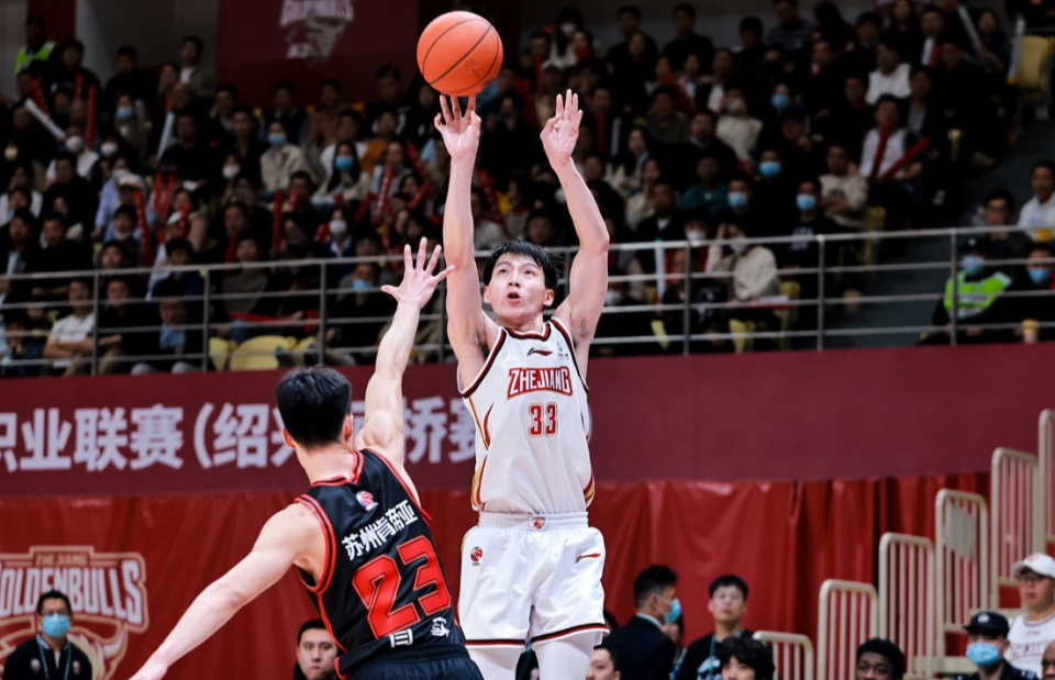 国内篮球联赛中前三强球队争夺总冠军赛入场券的简单介绍 国内篮球联赛中前三强球队争夺总冠军赛入场券的简单介绍