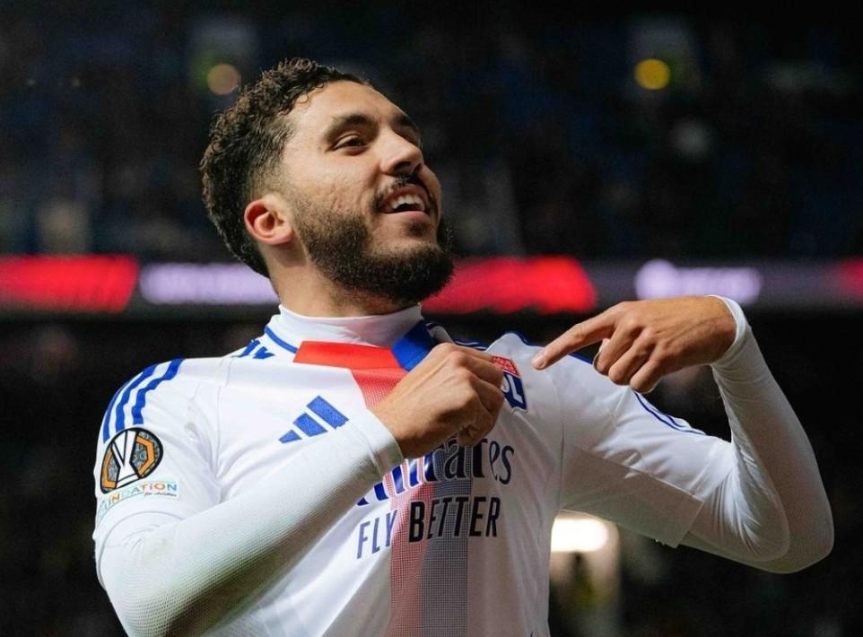 多特蒙德球员传出加盟里昂传闻,未来或现大征适应问题的简单介绍 多特蒙德球员传出加盟里昂传闻,未来或现大征适应问题的简单介绍