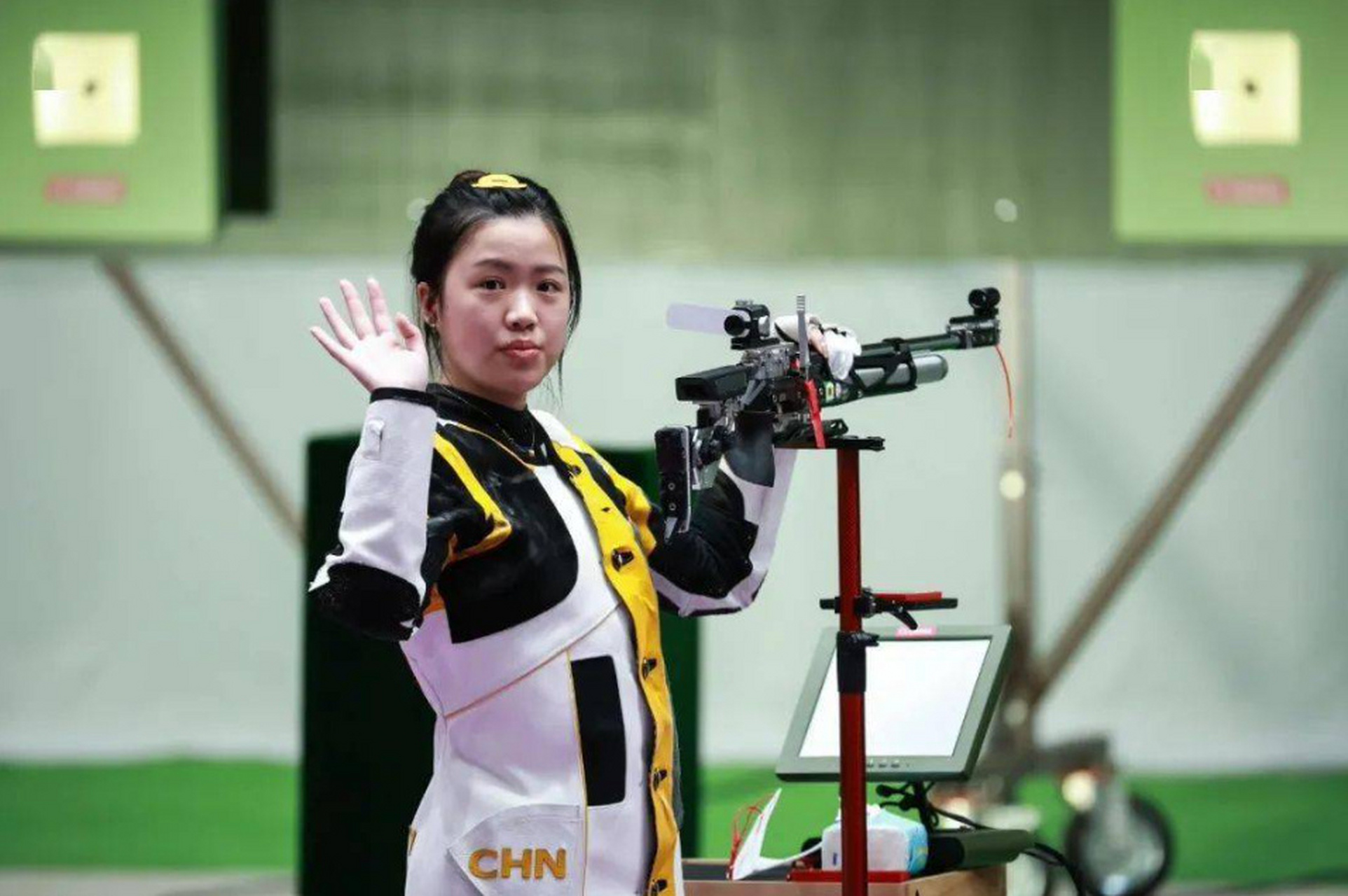 女子射击比赛：中国选手夺冠