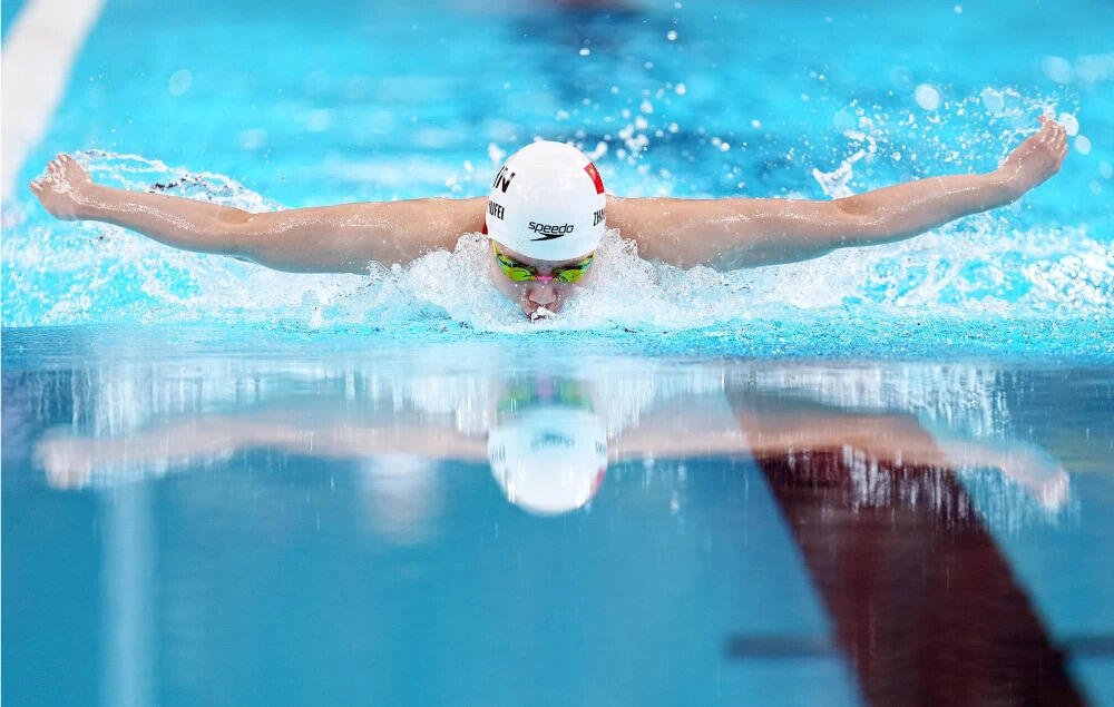 中国游泳健将再次夺得金牌,成就巅峰 中国游泳健将再次夺得金牌,成就巅峰