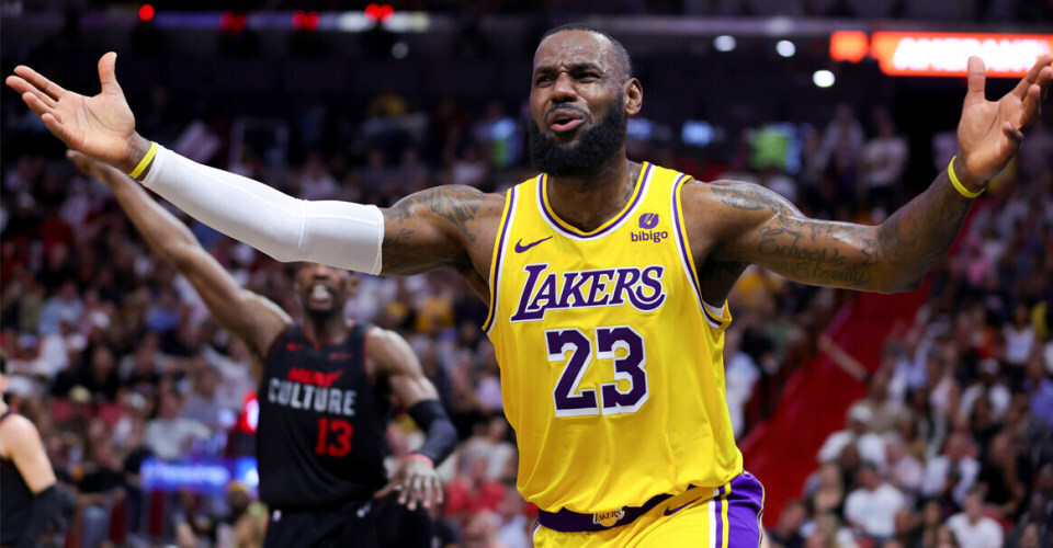 金年会电子-关于湖人队员全力以赴，完胜对手取得重要胜利的信息