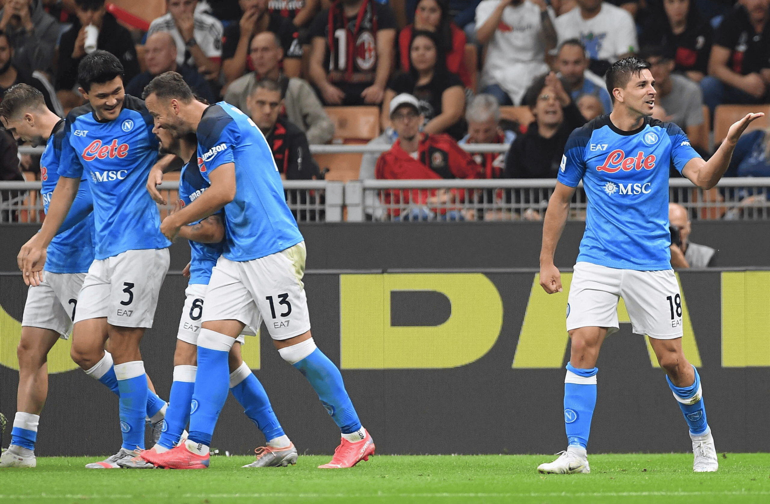 那不勒斯主场逼平热那亚,战绩保持不败的简单介绍 那不勒斯主场逼平热那亚,战绩保持不败的简单介绍