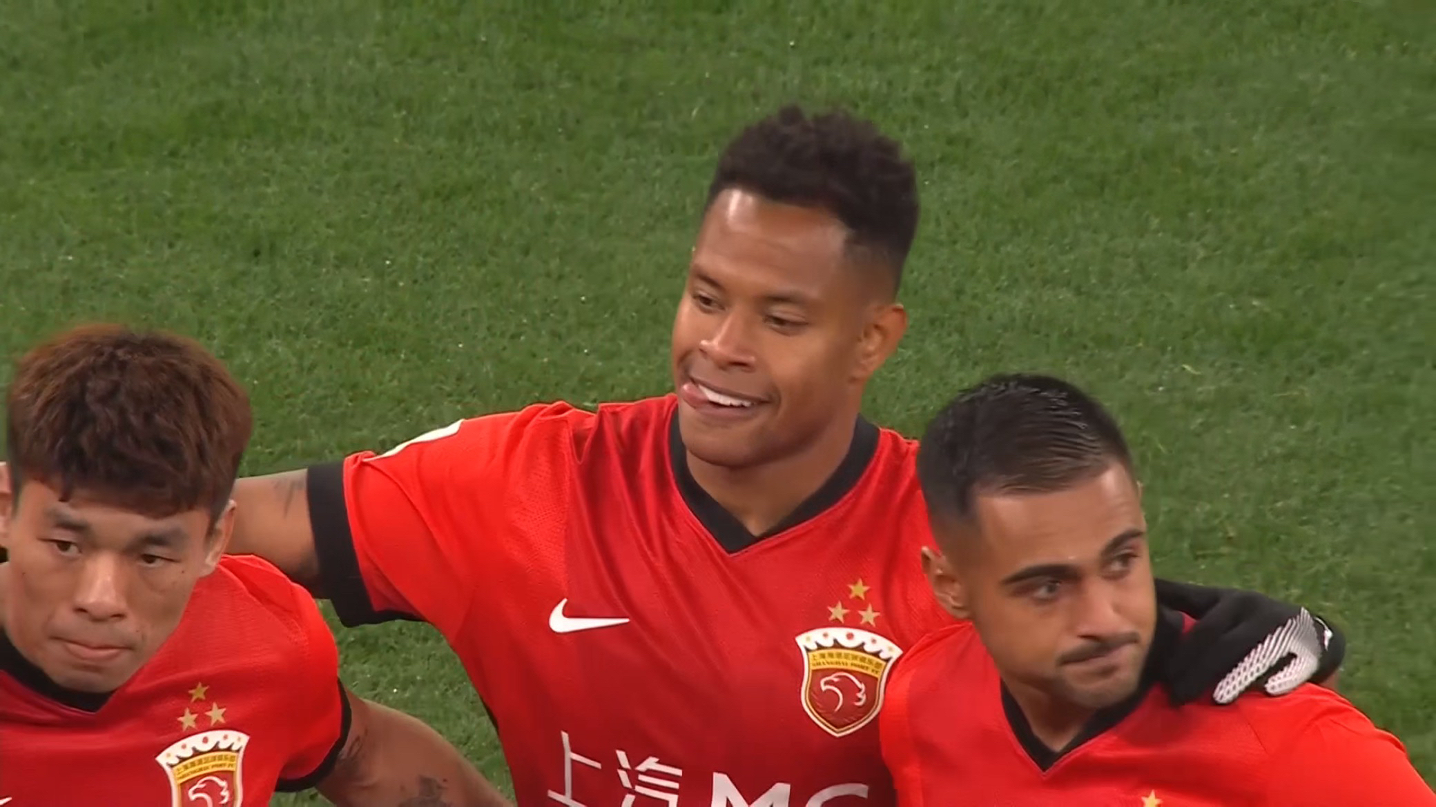 亚特兰大逆袭成功，晋级淘汰赛的简单介绍