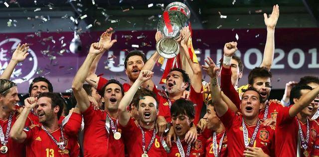 包含西班牙队胜乌拉圭队晋级成为热议话题的词条 包含西班牙队胜乌拉圭队晋级成为热议话题的词条