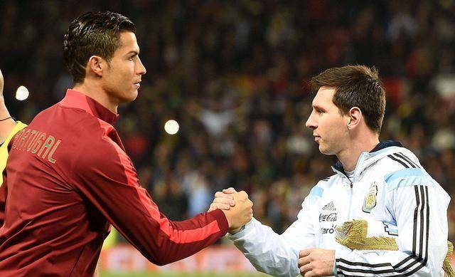 巴萨亮亮看一看侍女见情不忍的简单介绍 巴萨亮亮看一看侍女见情不忍的简单介绍