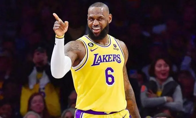 金年会官方-英超重磅对决：意大利迎战湖人，比分揭晓的简单介绍