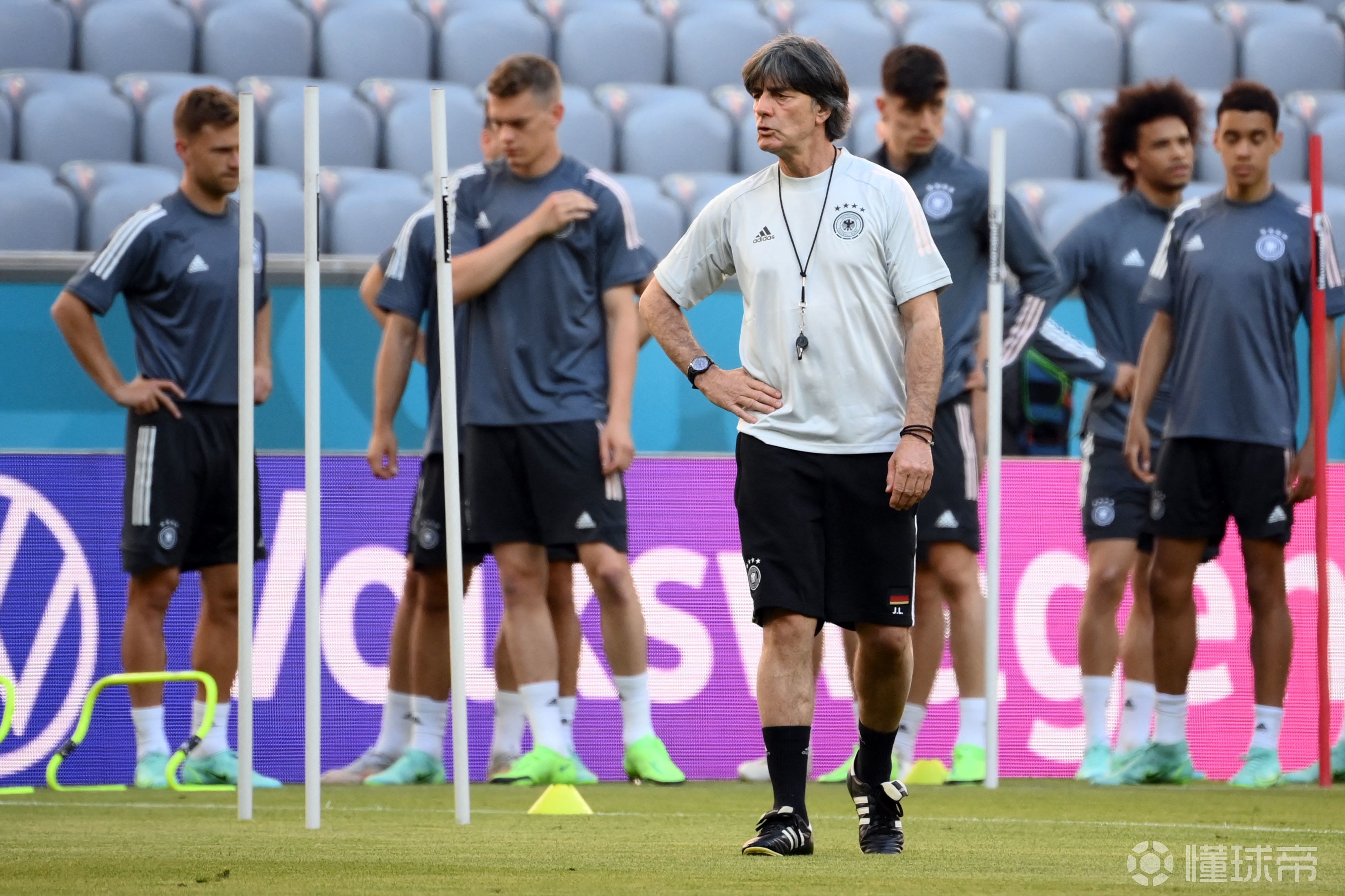 关于波兰队实至名归,德国队预定战冰岛的信息 关于波兰队实至名归,德国队预定战冰岛的信息