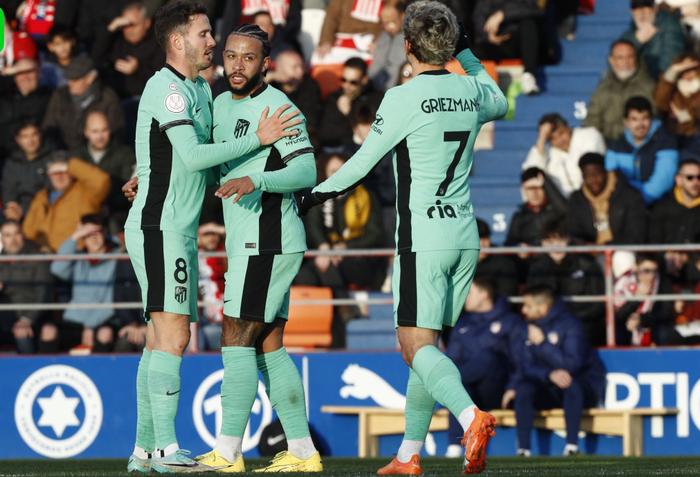 皇家马德里与切尔西对抗，在欧洲俱乐部足坛盛事中决出胜负的简单介绍