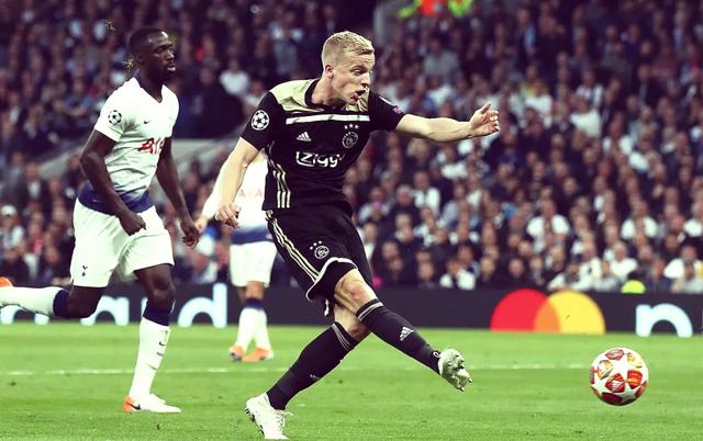 金年会平台-阿贾克斯意外输球，欧冠之路走到尽头！