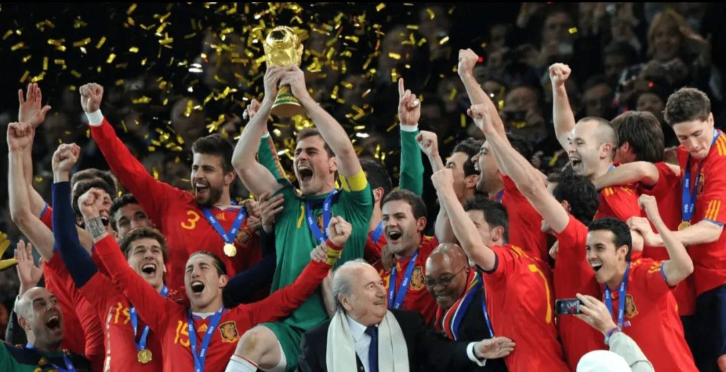 巴黎主场大胜昂热,豪取胜利继续领跑的简单介绍 巴黎主场大胜昂热,豪取胜利继续领跑的简单介绍