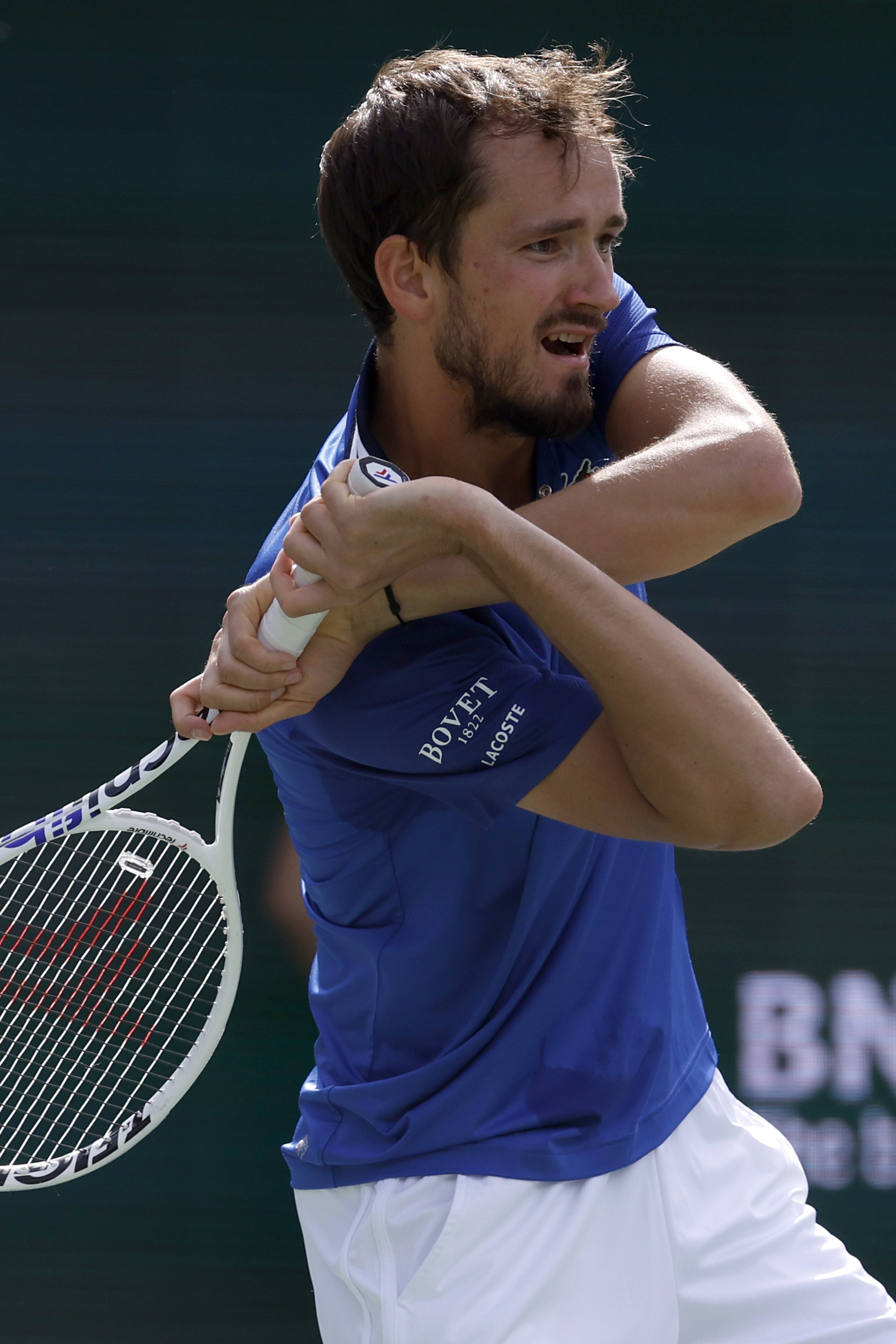 意大利网球队绝地反击德国网球队,梅德韦杰夫高光表现的简单介绍 意大利网球队绝地反击德国网球队,梅德韦杰夫高光表现的简单介绍