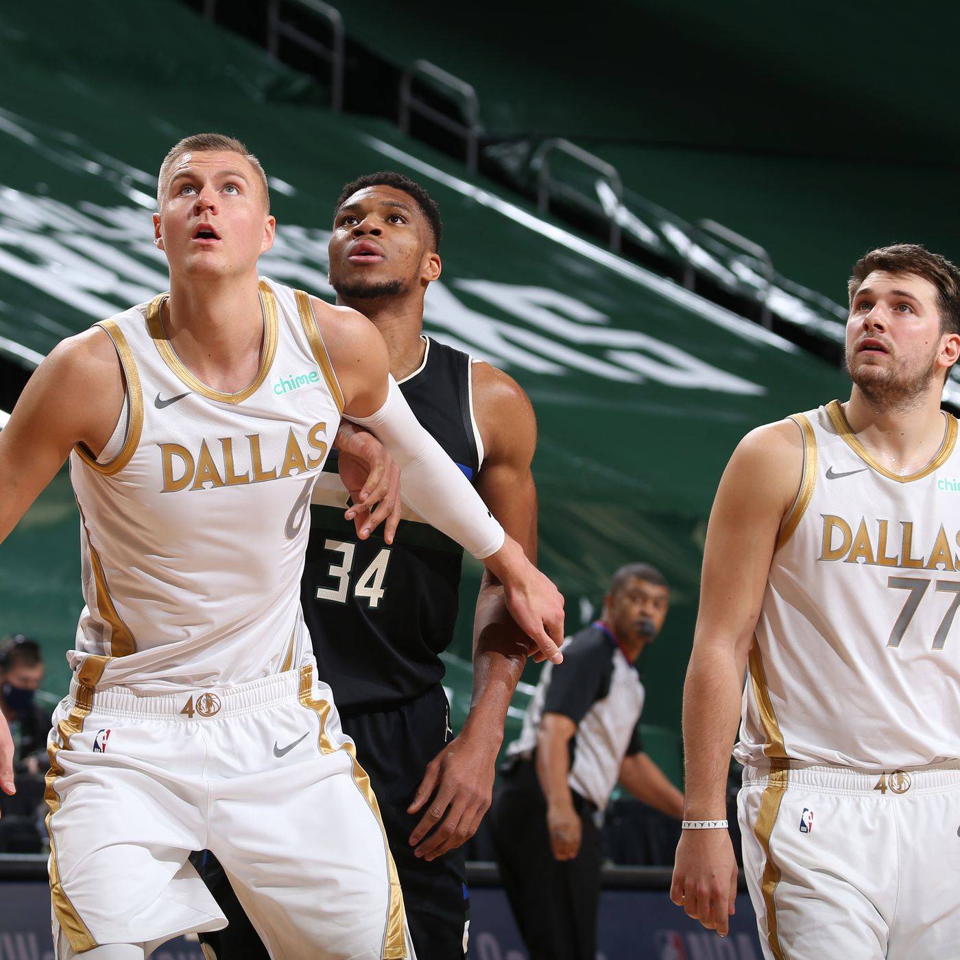 jinnianhui-波兰乒乓球队鏖战奥地利乒乓球队，波尔制霸全场的简单介绍