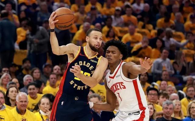 勇士横扫热火，格林全面发挥