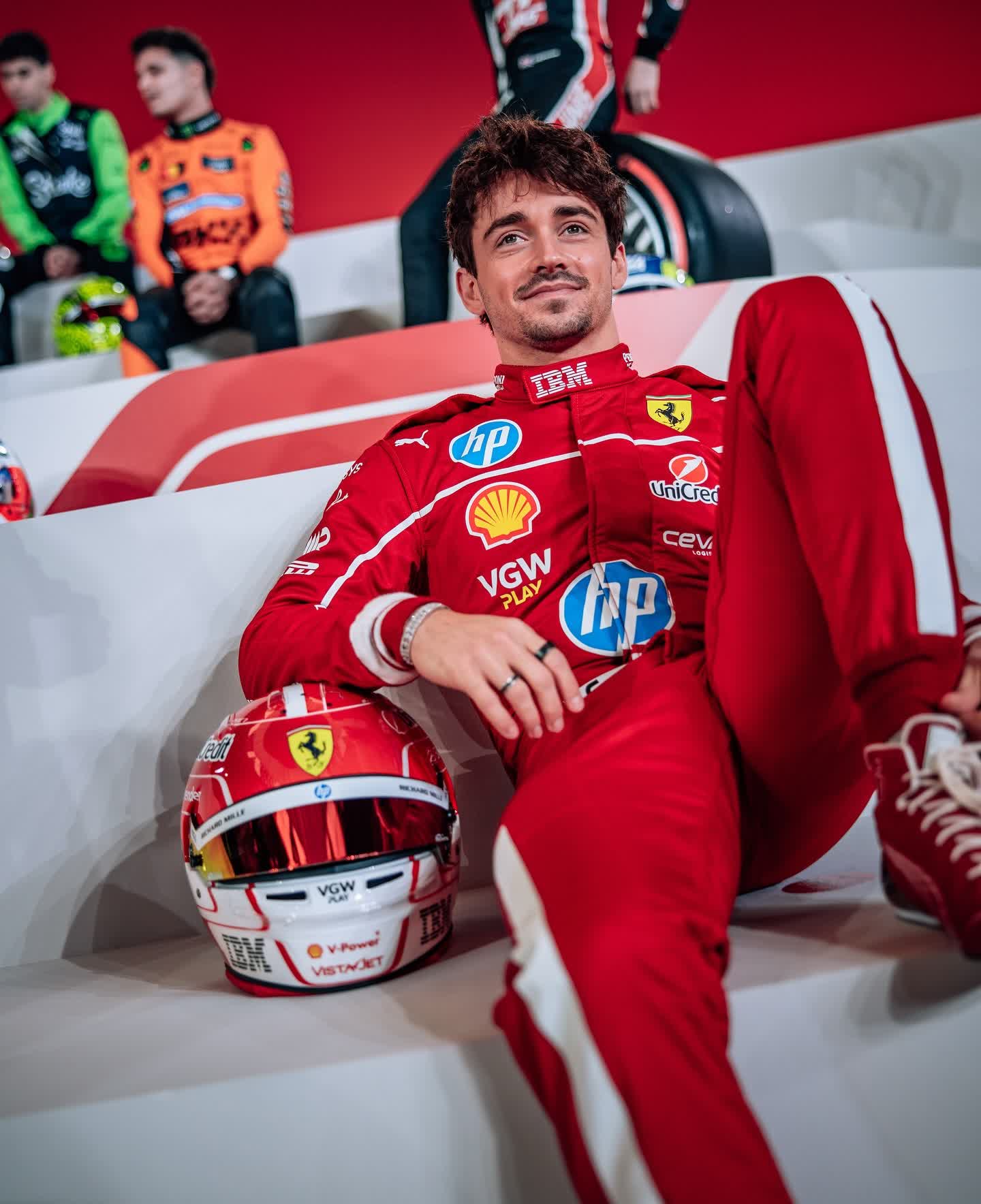 红牛二队险胜哈斯车队,阿隆索状态火热 红牛二队险胜哈斯车队,阿隆索状态火热