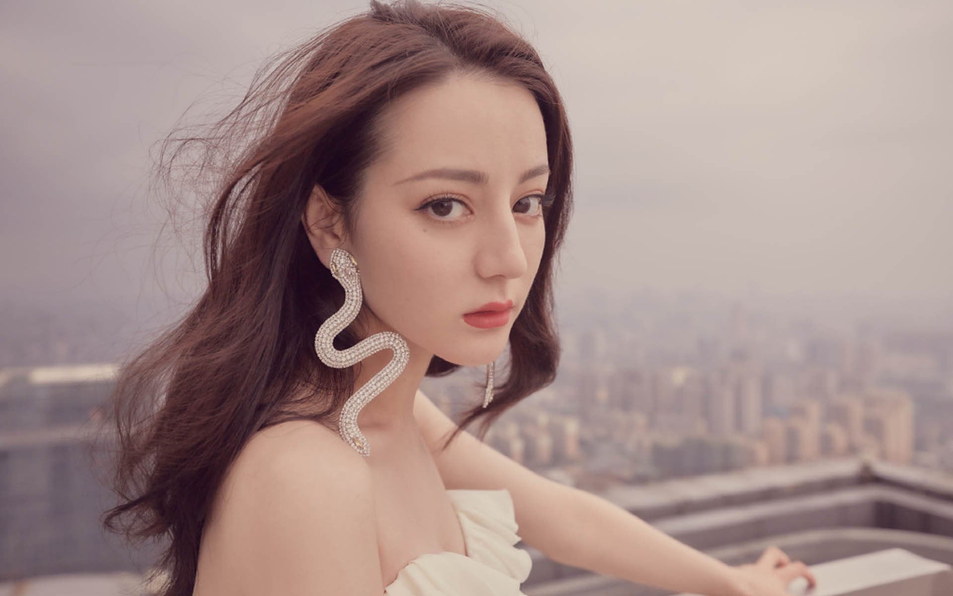 金年会app下载-桑巴与雄鹰的博弈，金玟哉的跨洋一击