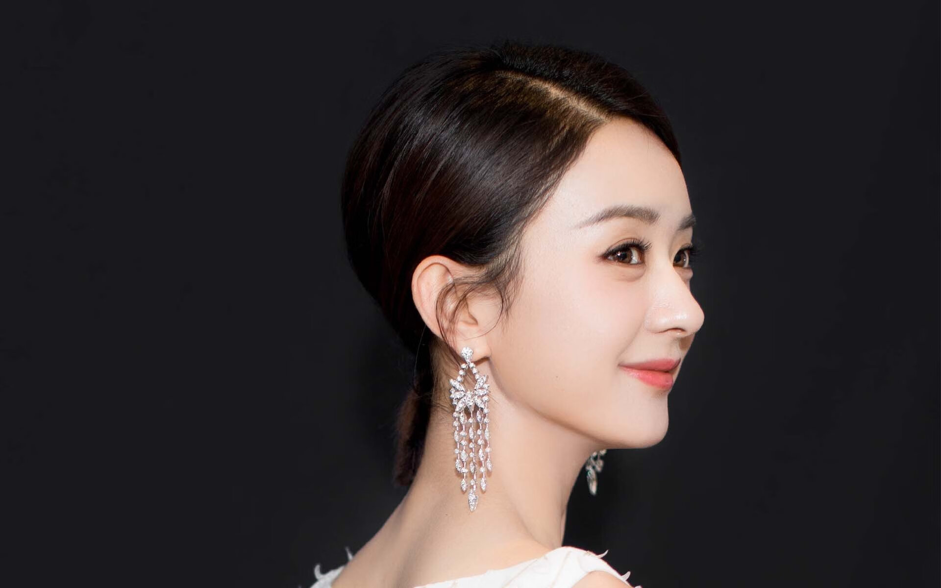 哈利伯顿改写剧本之夜，马刺魔法的神秘胜利预演