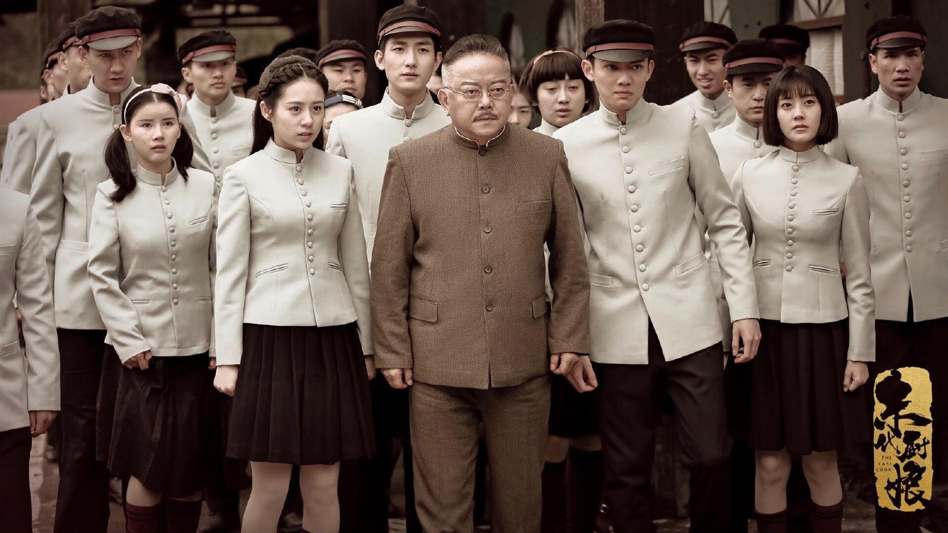 当南方之星遇见非洲雄狮，穆勒的火热状态点亮那不勒斯与喀麦隆的战术交响