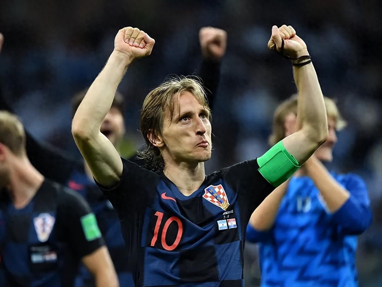 欧冠半决赛焦点战，瑞典收割克罗地亚