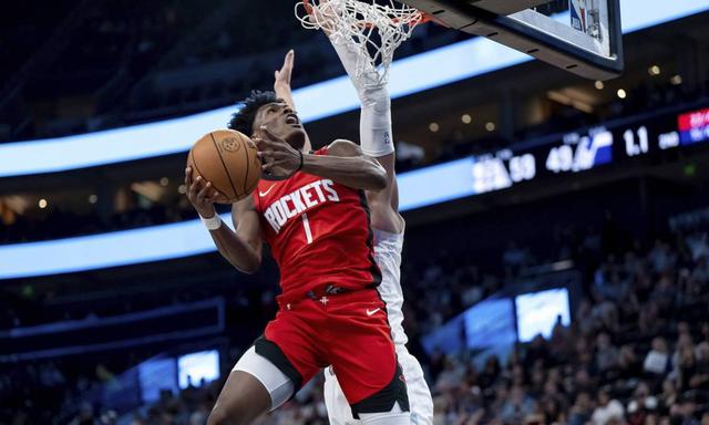 老鹰提前终结悬念开拓者，杰伦格林连续得分拉开差距